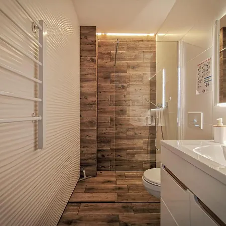 Widokowy Проживание в семье