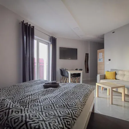 Проживание в семье Widokowy *