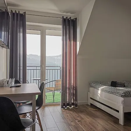 Проживание в семье Widokowy