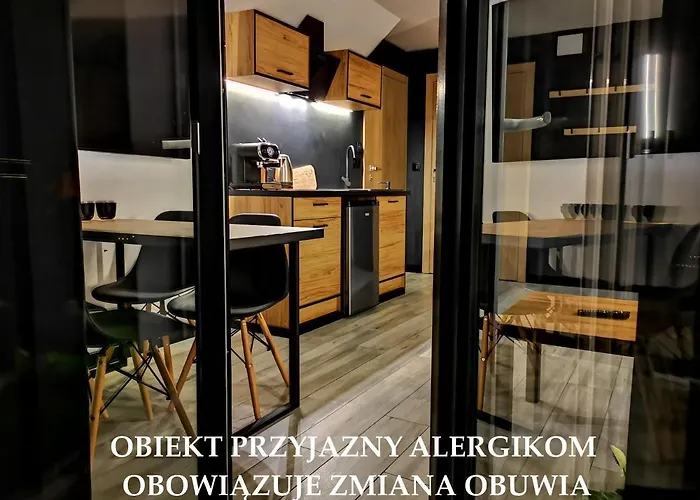 Widokowy 홈스테이 슈차브니차