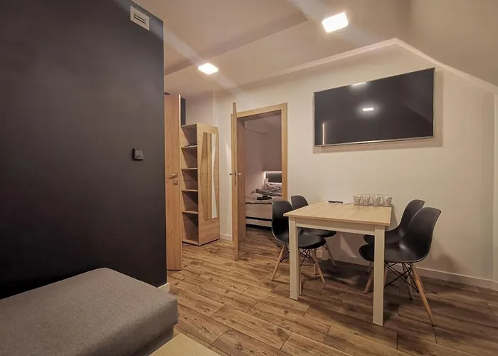 Widokowy * 슈차브니차